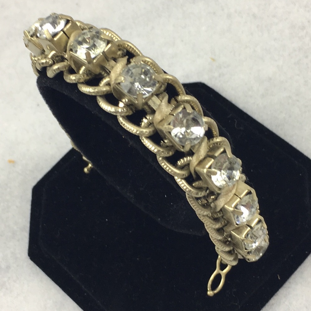 Bling rhinestone and ribbon chain bracelet